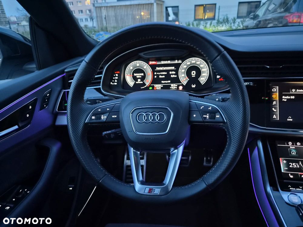 Audi Q8 - 33