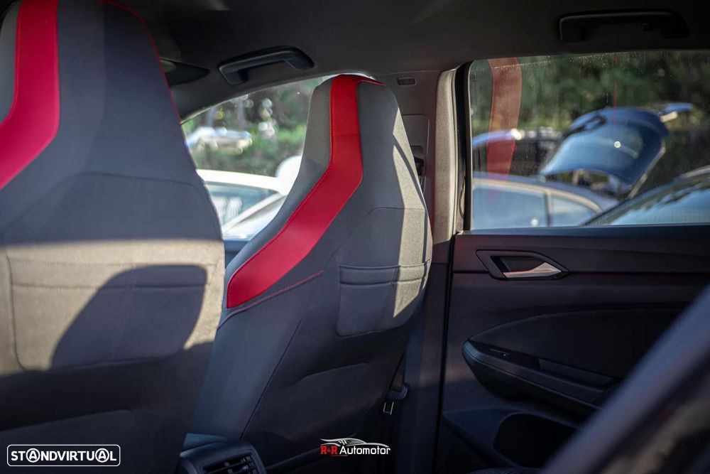 VW Golf 2.0 TSI GTI DSG Performance - 23