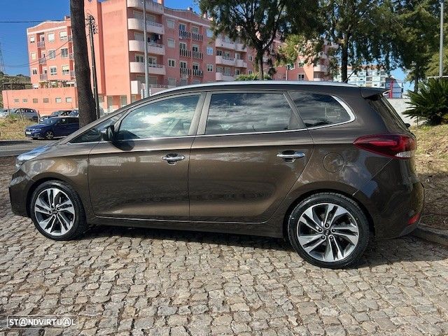 Kia Carens 1.7 CRDi ISG TX - 7