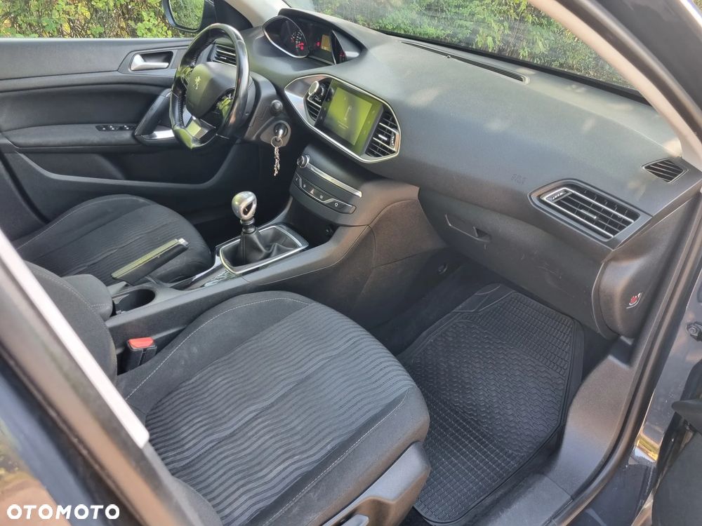 Peugeot 308 BlueHDi 120 Stop & Start Allure - 13