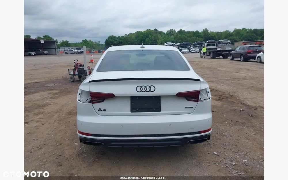 Audi A4 Limousine - 9