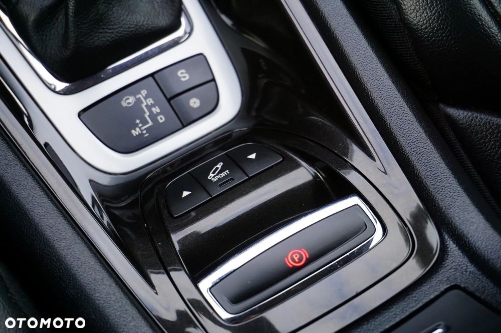 Citroën C5 HDi 165 FAP CrossTourer - 35