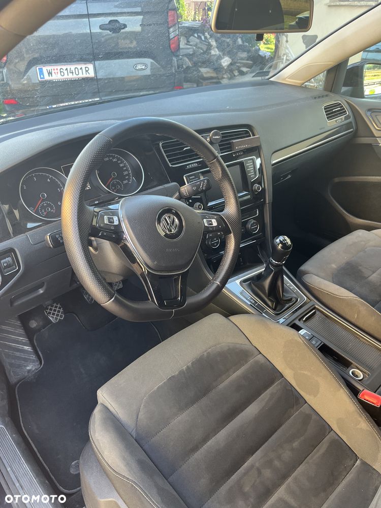 Volkswagen Golf 2.0 TDI BMT Highline - 8