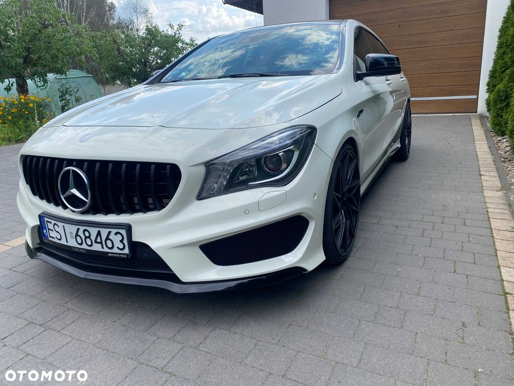 Mercedes-Benz CLA - 1