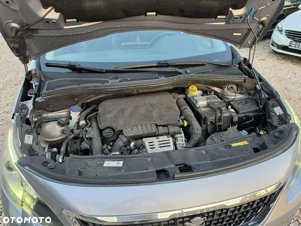Peugeot 2008 - 41