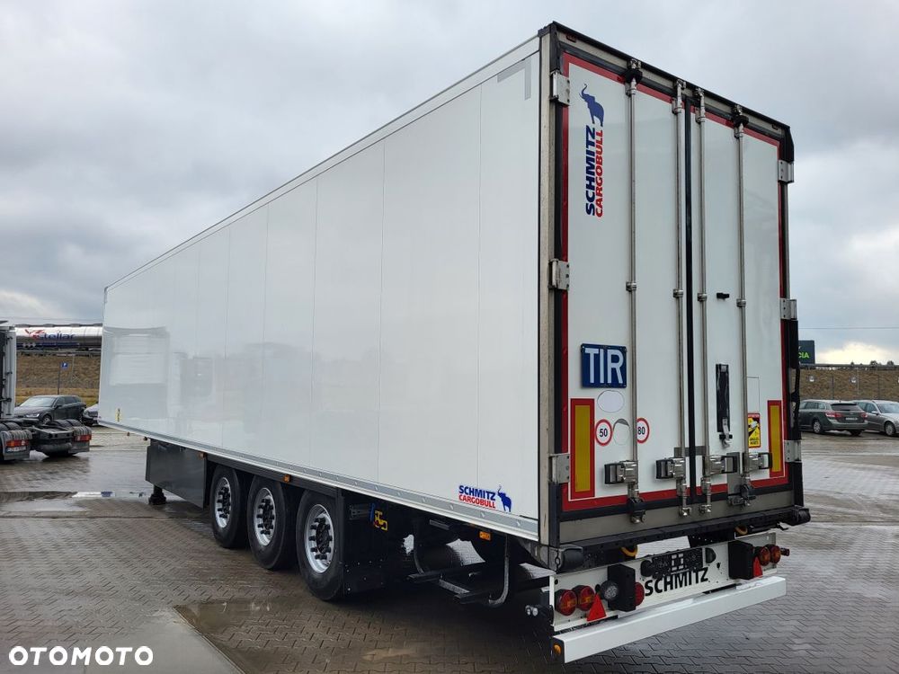 Schmitz Cargobull ThermoKing SLXi300; uchwyty promowe; paleciara; szyna STD - 3