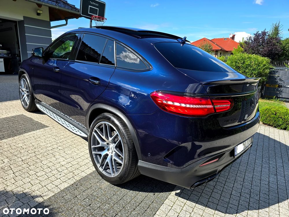 Mercedes-Benz GLE - 4