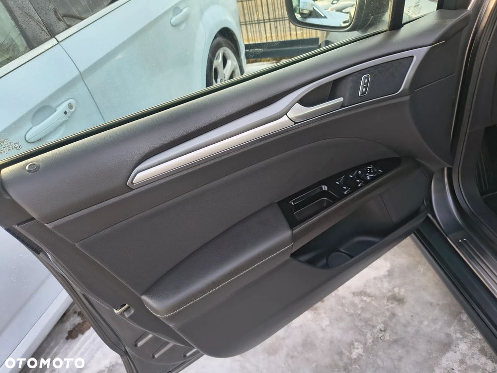 Ford Mondeo 1.5 EcoBoost Edition - 15