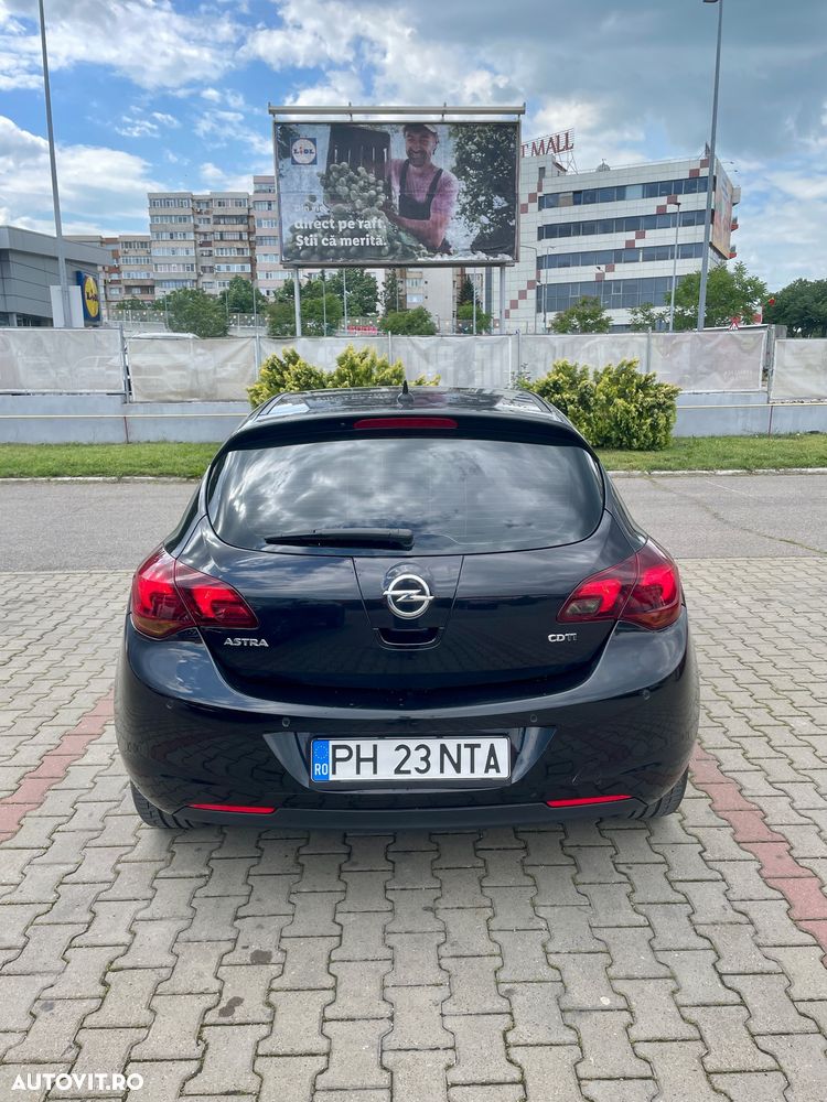 Opel Astra - 4