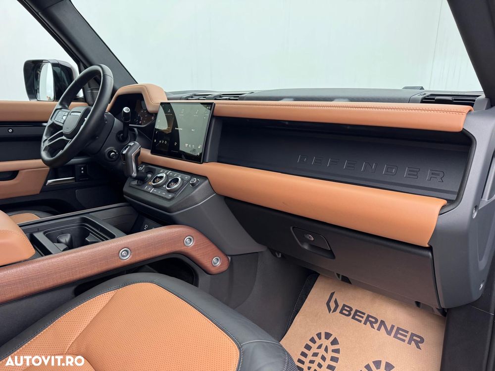 Land Rover Defender 110 3.0 P400 MHEV X - 22