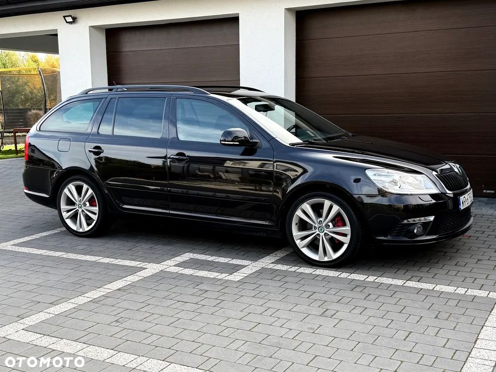 Skoda Octavia II Combi RS - 10