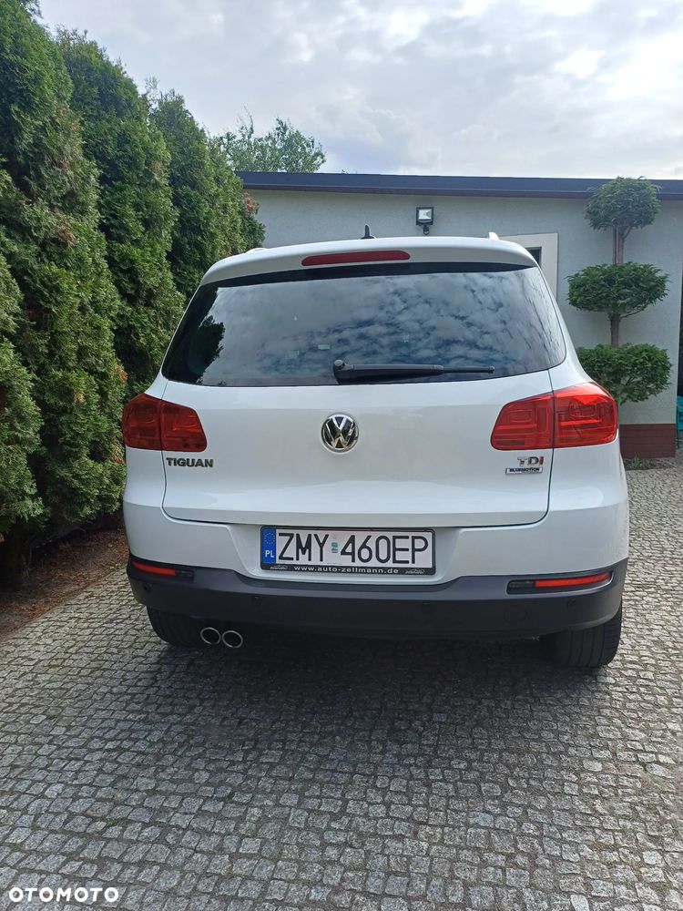 Volkswagen Tiguan 2.0 TDI SCR BlueMotion Technology Lounge Sport & Style - 4