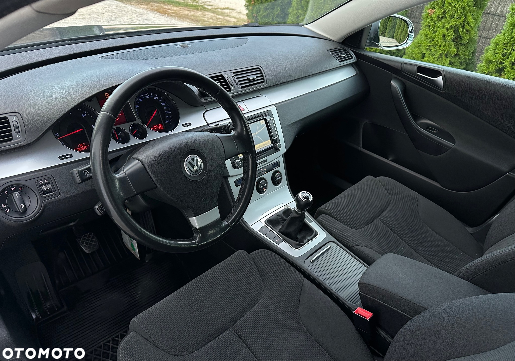 Volkswagen Passat 2.0 TDI Comfortline - 7
