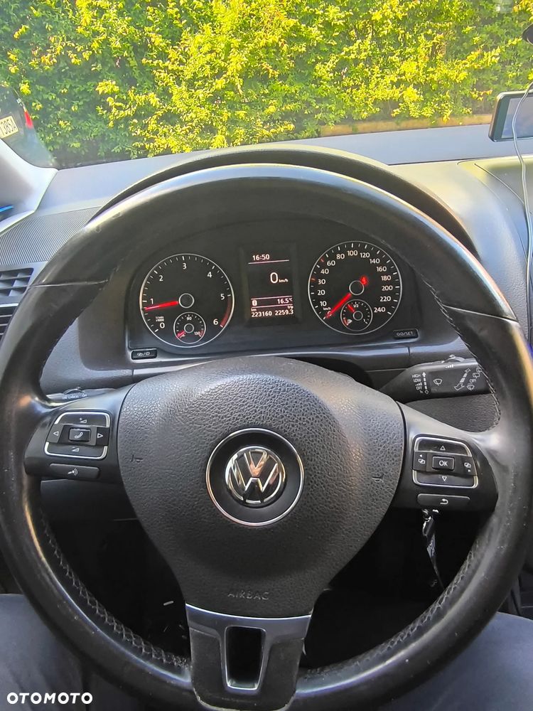 Volkswagen Touran - 7