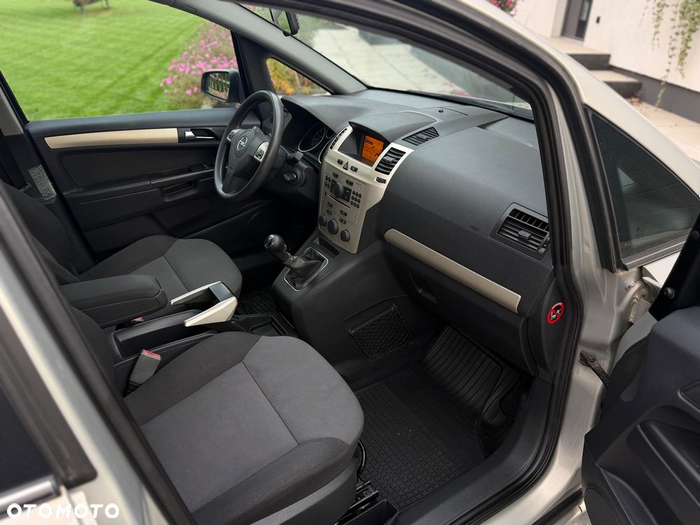 Opel Zafira 1.6 Innovation - 7