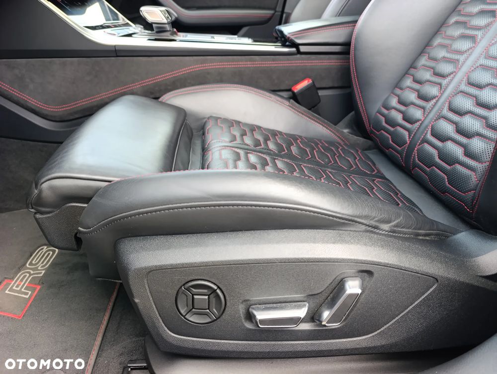 Audi RS6 - 25