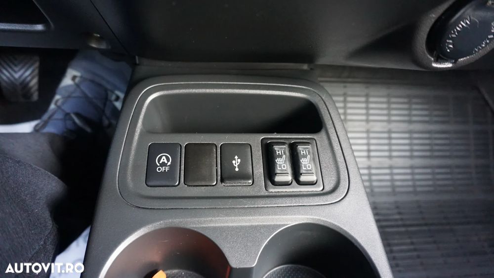 Mitsubishi Space Star 1.2 2WD MT Invite - 25