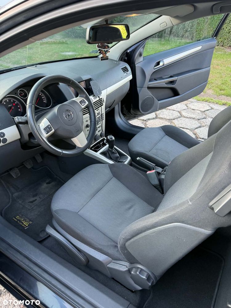 Opel Astra 1.8 NAVI - 13