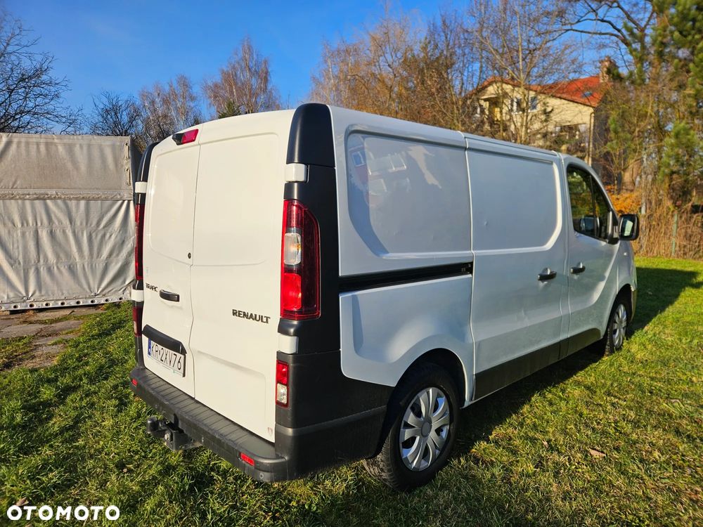 Renault Trafic - 8