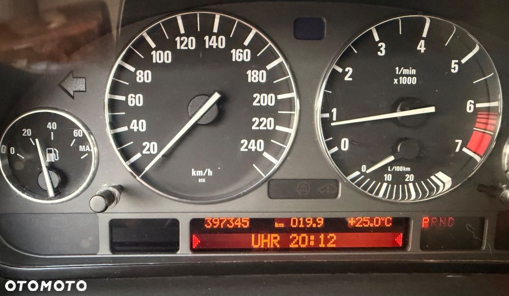 BMW Seria 7 728i L - 5