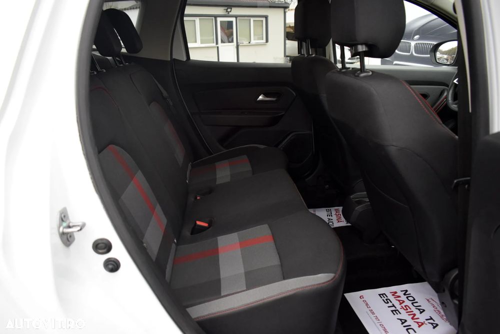 Dacia Duster TCe 130 2WD Prestige+ - 35