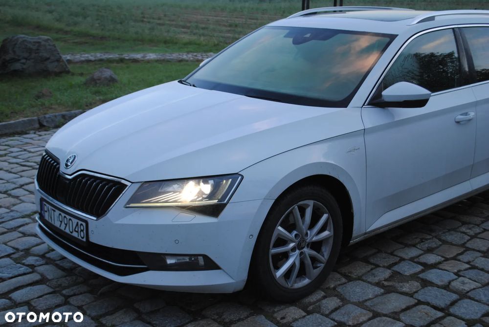 Skoda Superb 2.0 TDI 4x4 L&K DSG - 2