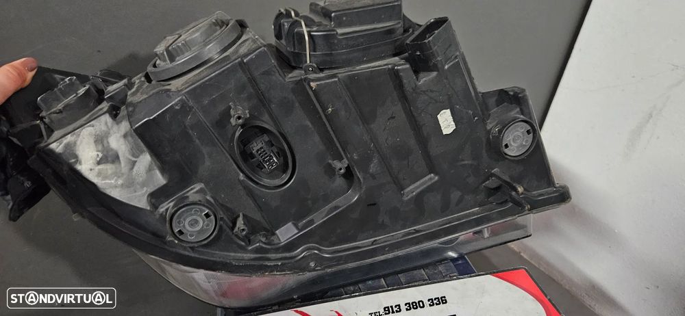 Farol esq bmw x1 xenon E84 2009 - 5