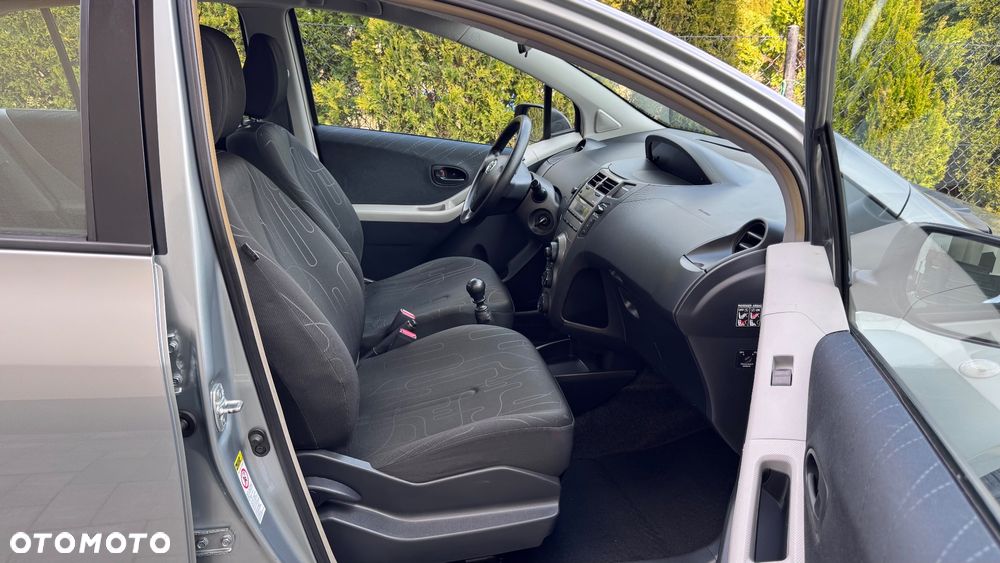 Toyota Yaris 1.33 VVT-i Cool+ - 22