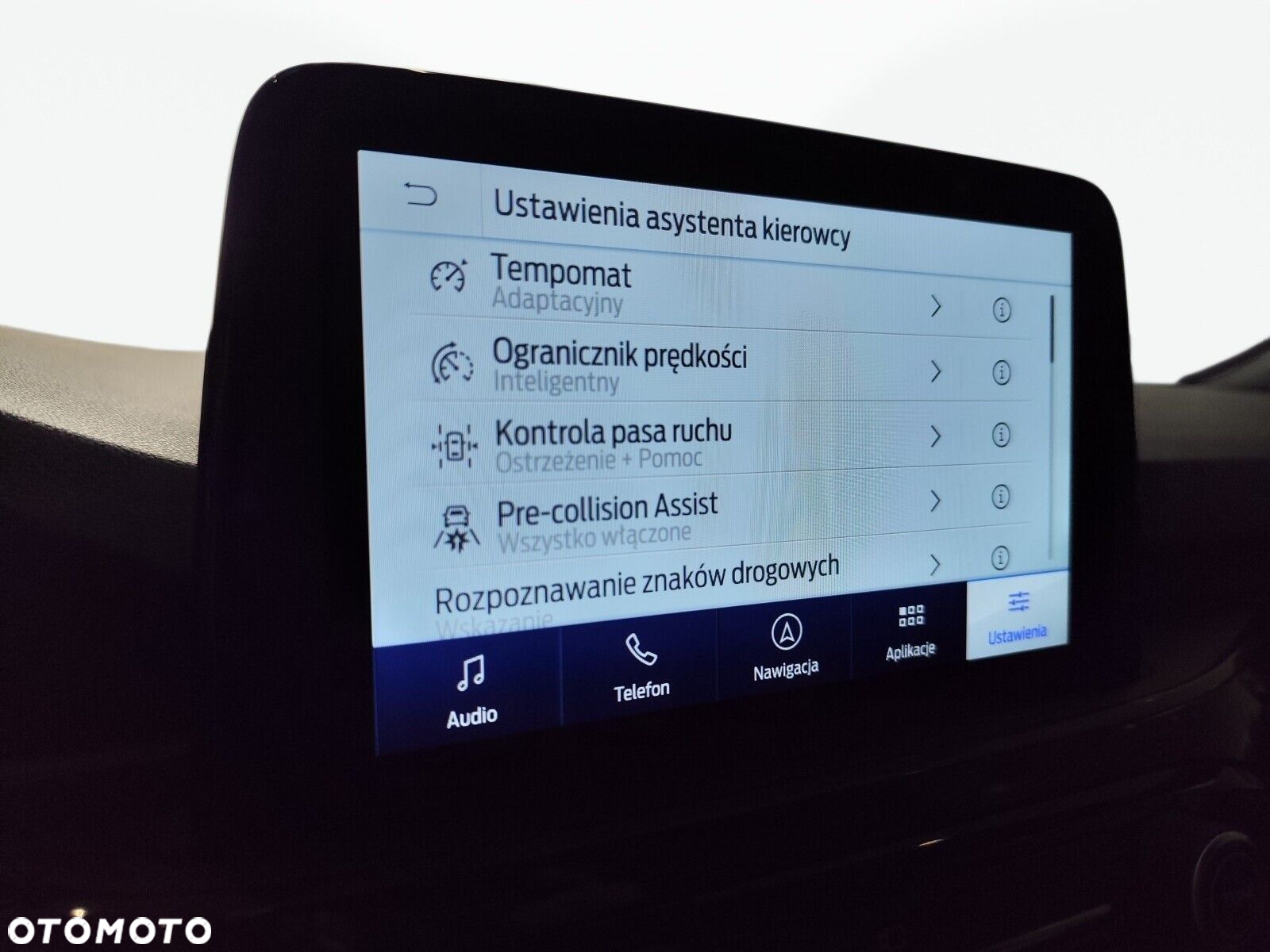 Ford Kuga - 32