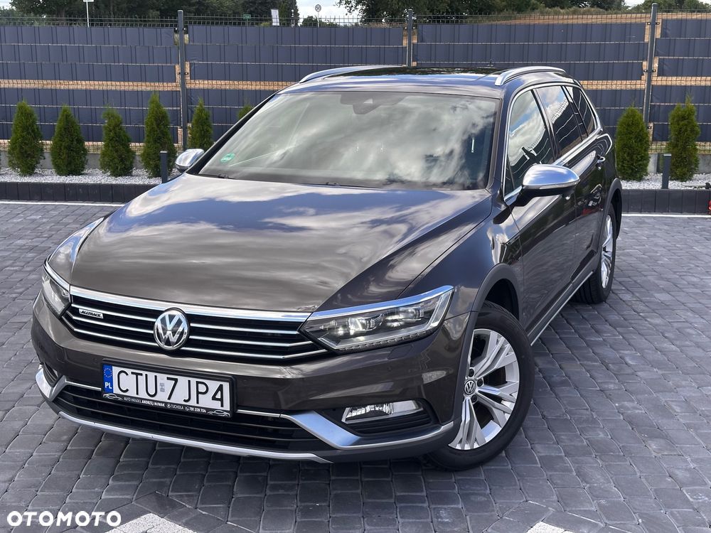 Volkswagen Passat Alltrack 2.0 TDI SCR 4Motion DSG - 3