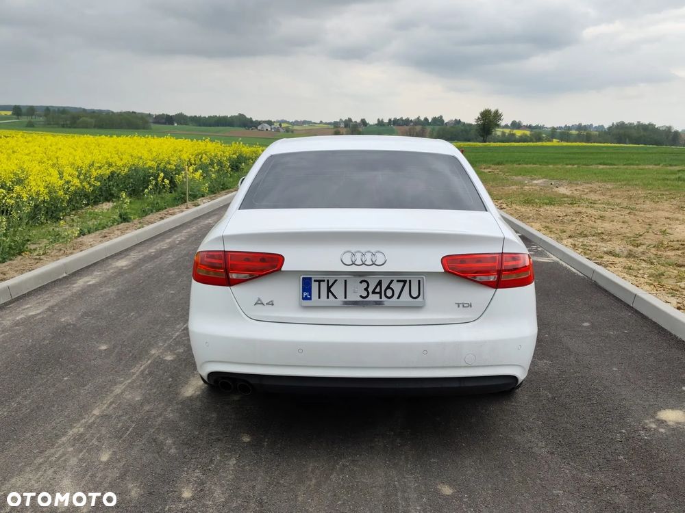 Audi A4 Limousine 2.0 TDI DPF Ambiente - 2