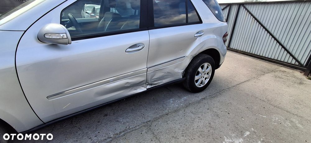 Mercedes-Benz ML 320 CDI 4Matic 7G-TRONIC - 4