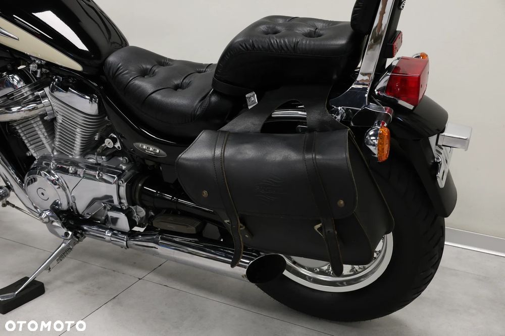 Suzuki VS - 40