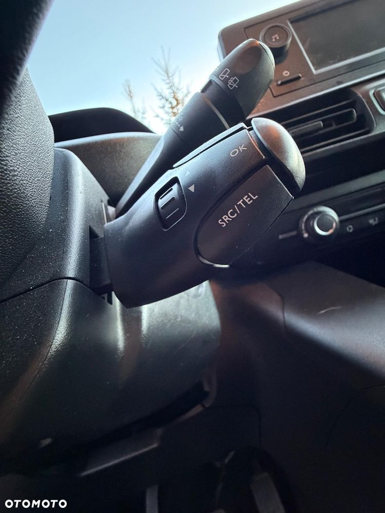 Peugeot Partner K9 - 17