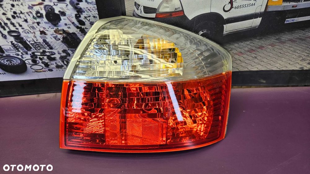 Lampa Lampy Tyl Tylne Lewa Prawa Komplet AUDI A4 B6 Sedan Depo - 22