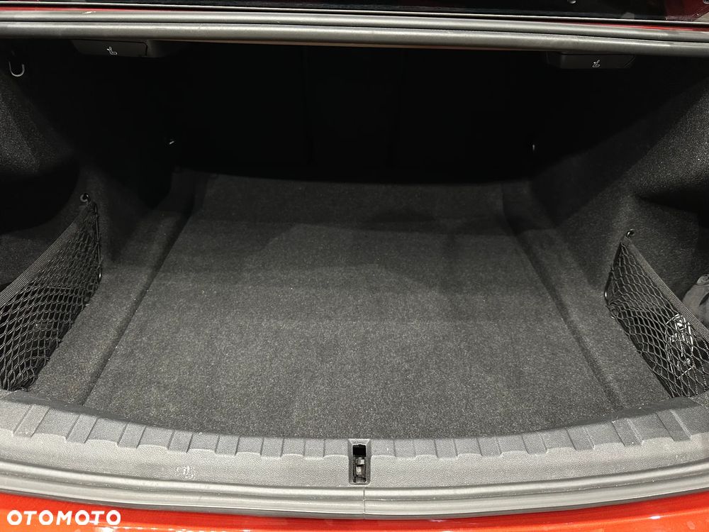 BMW Seria 3 320d xDrive M Sport sport - 13