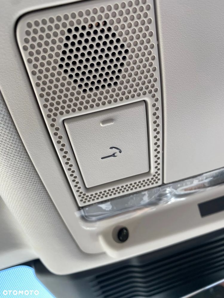 Land Rover Discovery Sport 2.0 D200 mHEV S - 18