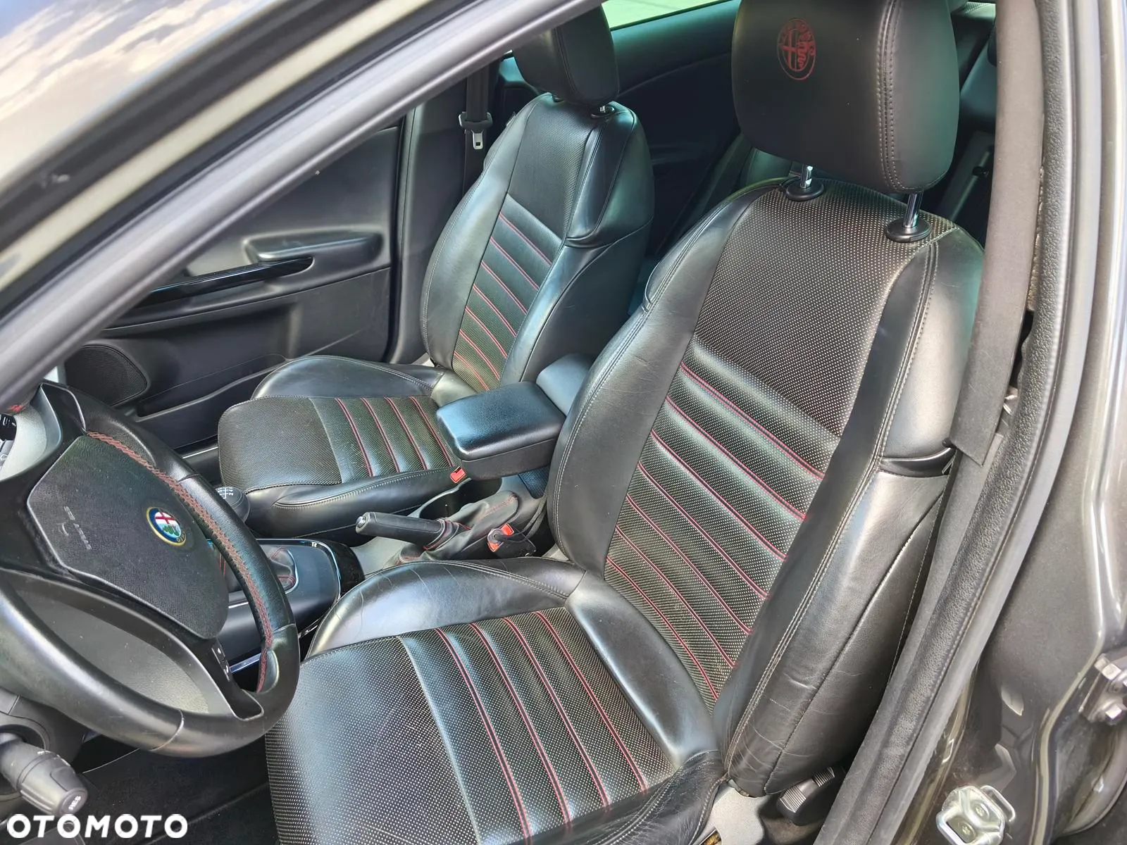 Alfa Romeo Giulietta 2.0 JTDM 16V - 16
