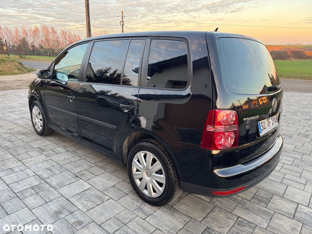 Volkswagen Touran 1.6 - 3