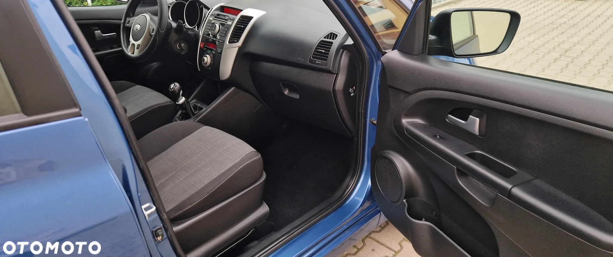 Kia Venga 1.4 CVVT Dream-Team Edition - 12
