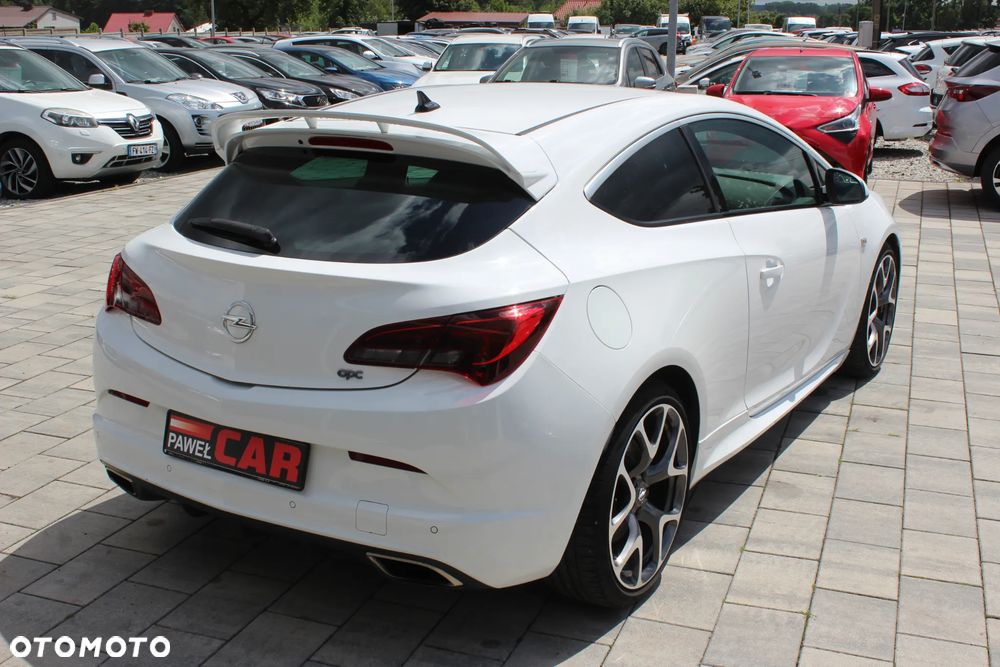 Opel Astra OPC - 8