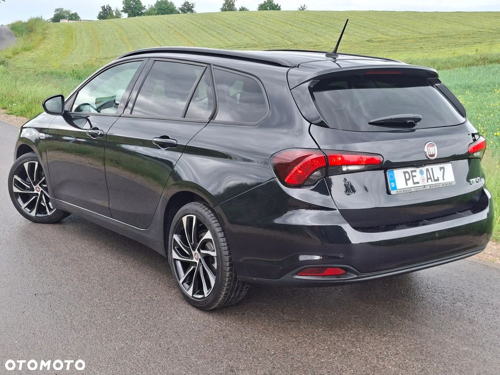 Fiat Tipo 1.4 T-Jet 16v S-Design - 4