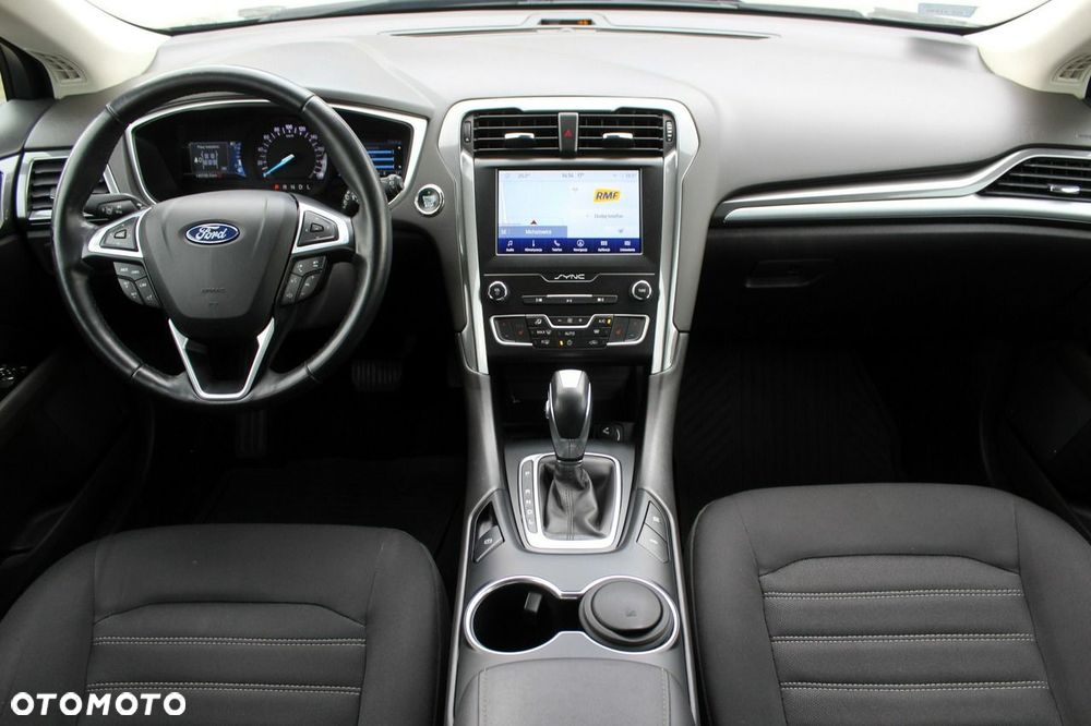 Ford Mondeo SW 2.0 Hybrid Trend - 11