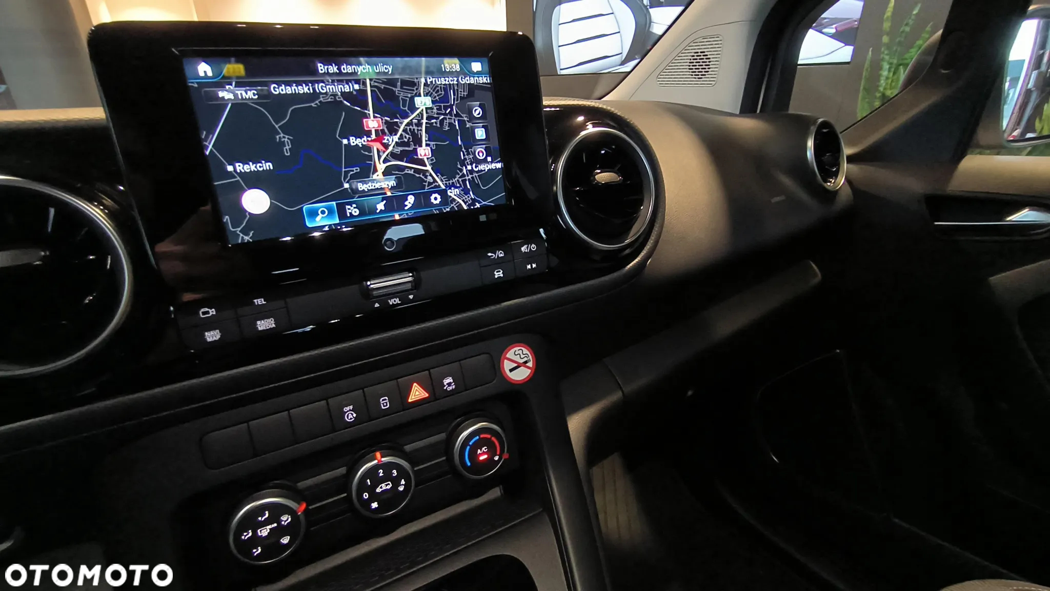 Mercedes-Benz Citan - 15