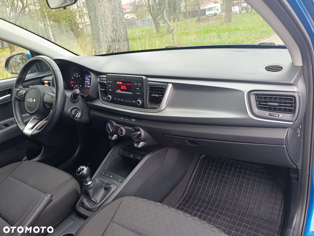 Kia Rio 1.2 M - 13