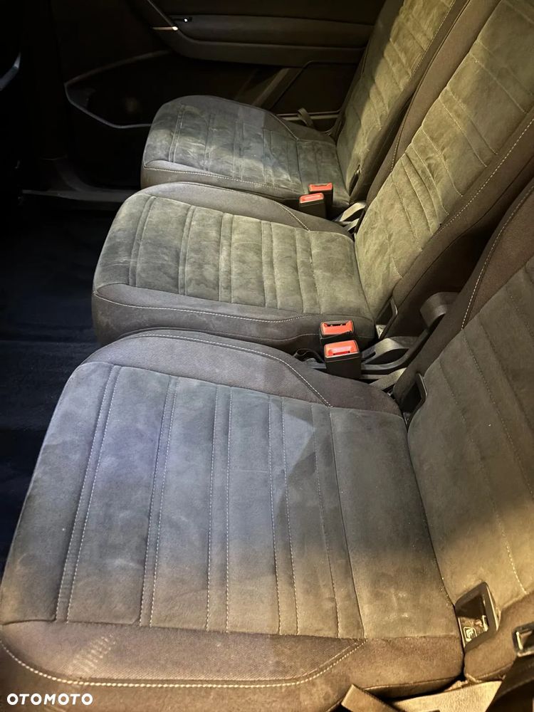 Volkswagen Touran 2.0 TDI BMT Highline - 10