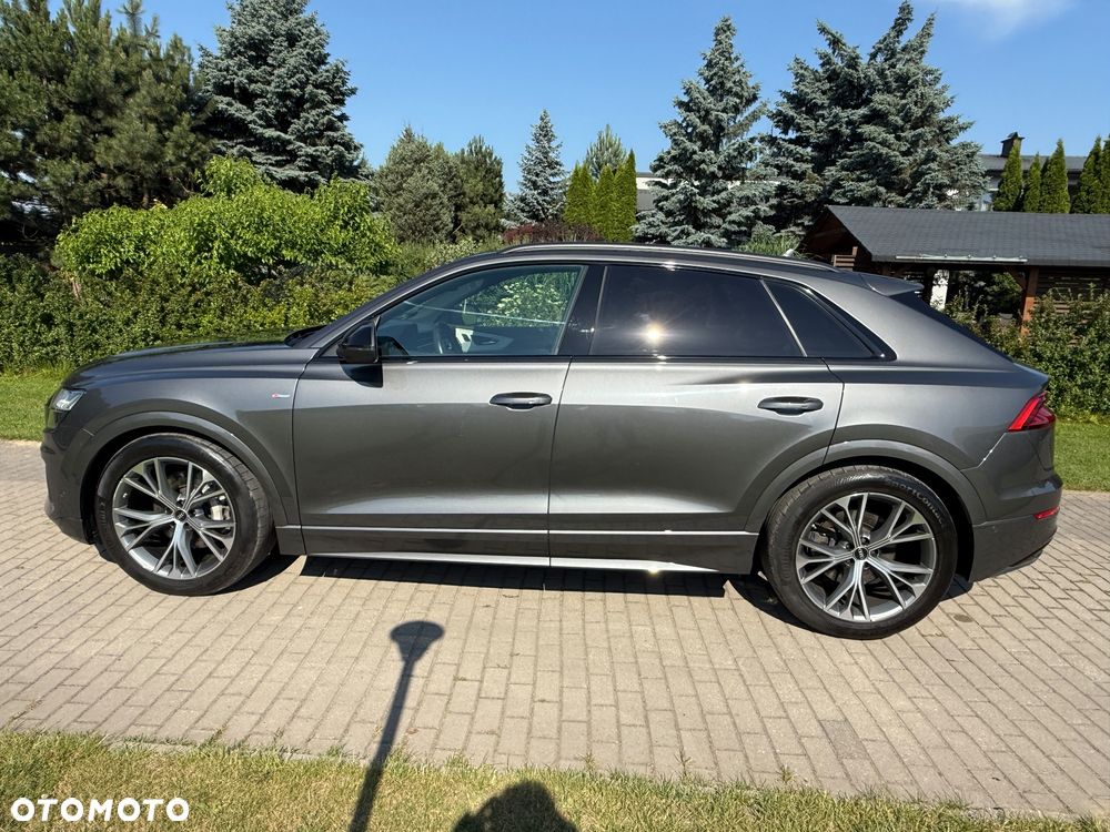 Audi Q8 55 TFSI mHEV Quattro Tiptronic - 3