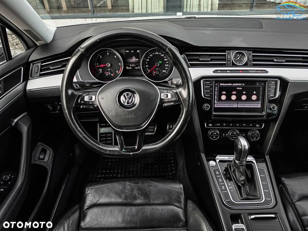 Volkswagen Passat Alltrack - 23