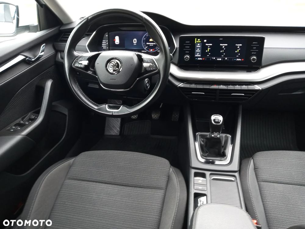 Skoda Octavia 1.5 TSI ACT Ambition - 20