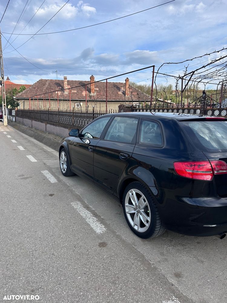 Audi A3 1.6 TDI Attraction - 3